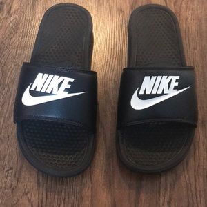 Nike men’s slides size 10
